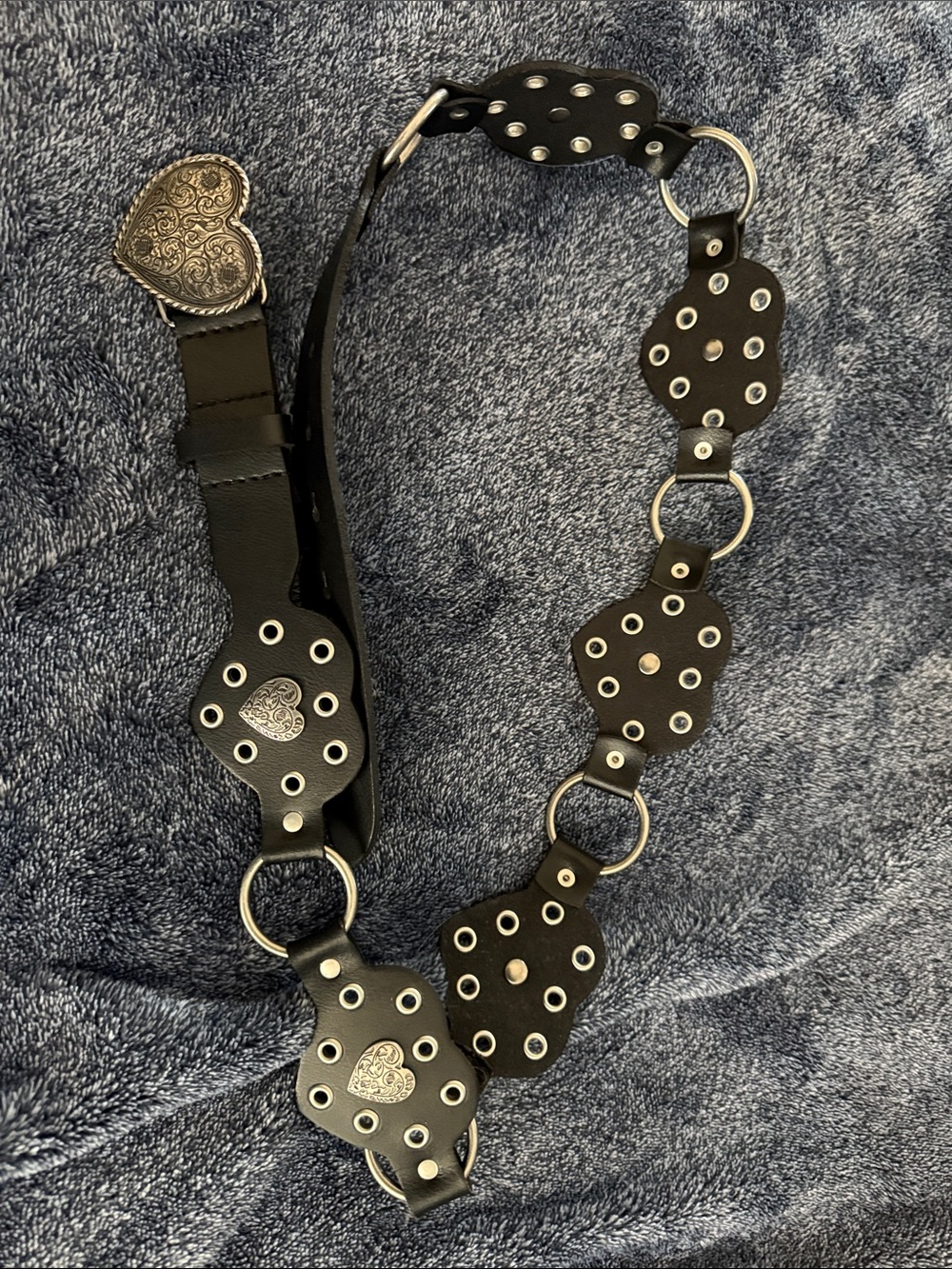 Lucky Brand Black Leather Heart-Link Belt with Silver Grommets